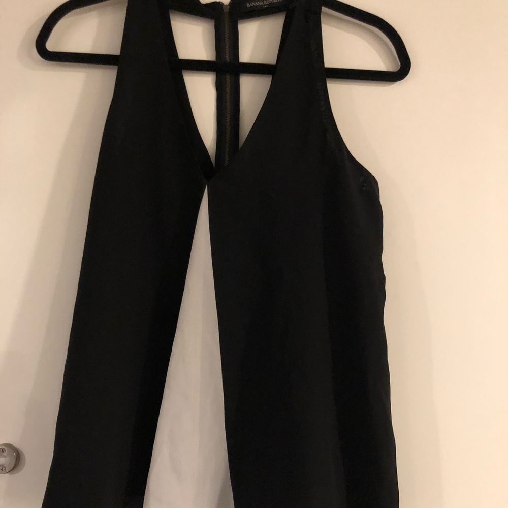 Black and White Banana Republic Top